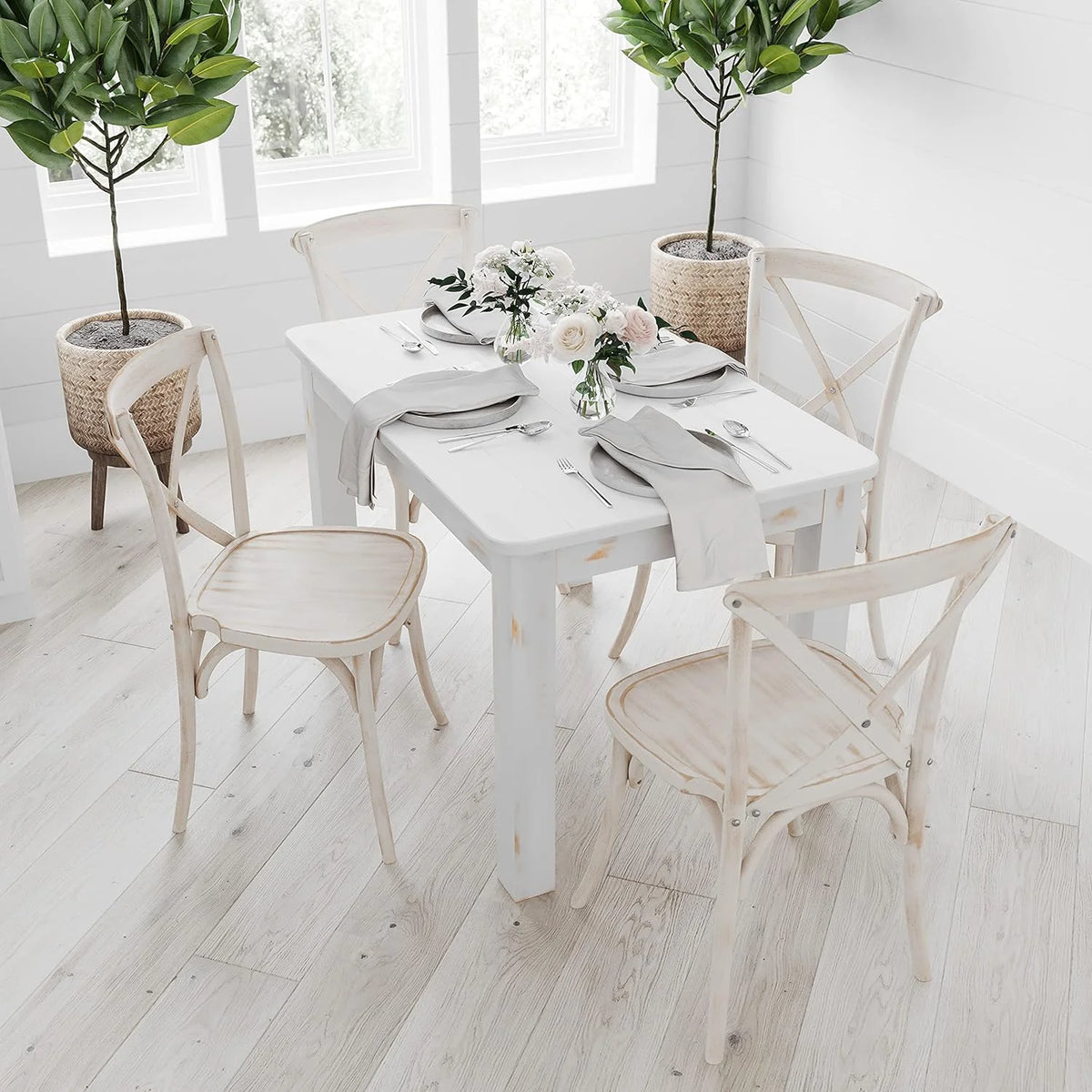 46" X 30" Rectangular Antique Rustic White Solid Pine Dining Table Q58488