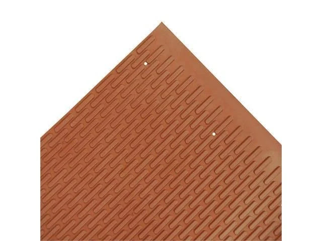 Red 1/4 x 22 x 34 x 22 x 8 Traction Mat S256