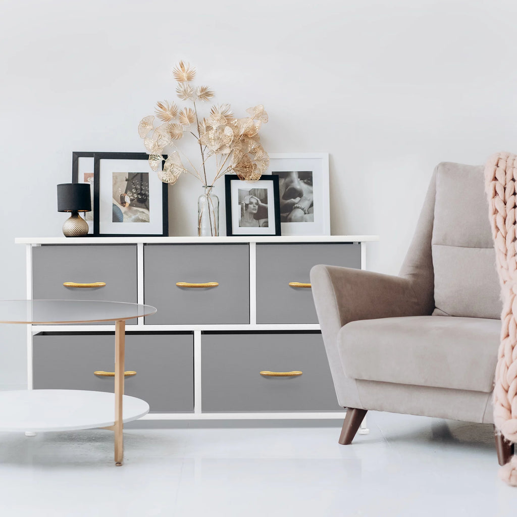 5 Drawer Dresser with Wooden Handle D124