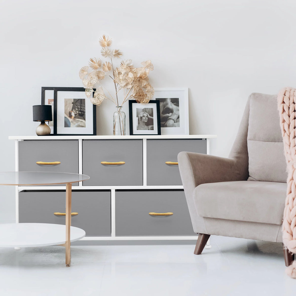 5 Drawer Dresser with Wooden Handle D124