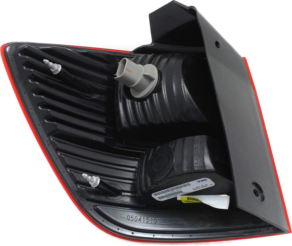 Tail Light Assembly Passenger Side Pack of 2 V243523