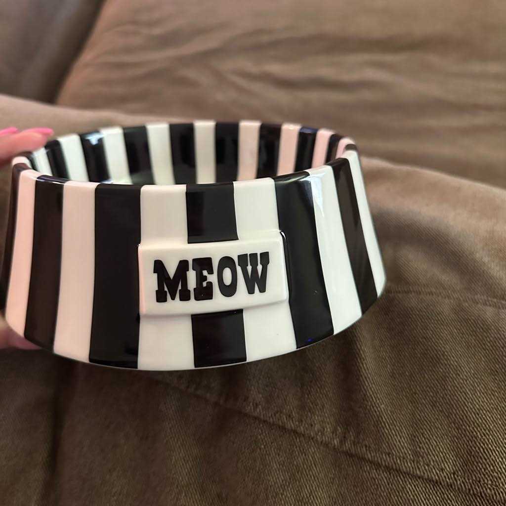 Pet Bowl T973