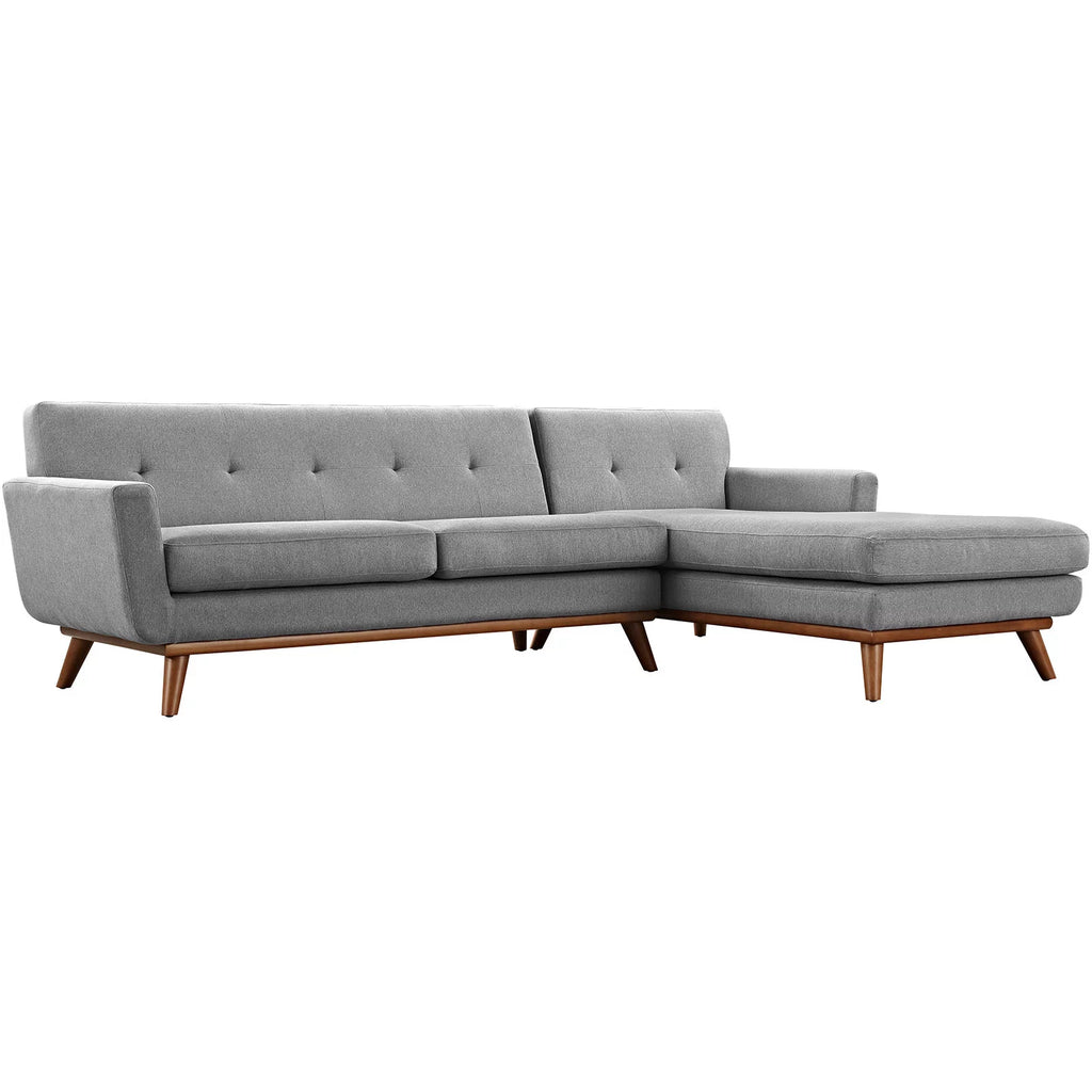 Right-Facing Grey Fabric Sectional Sofa U679