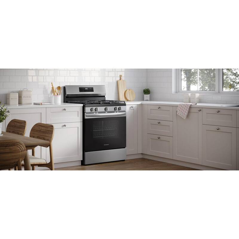 5 Burner Freestanding Gas Range in Stainless Steel P988