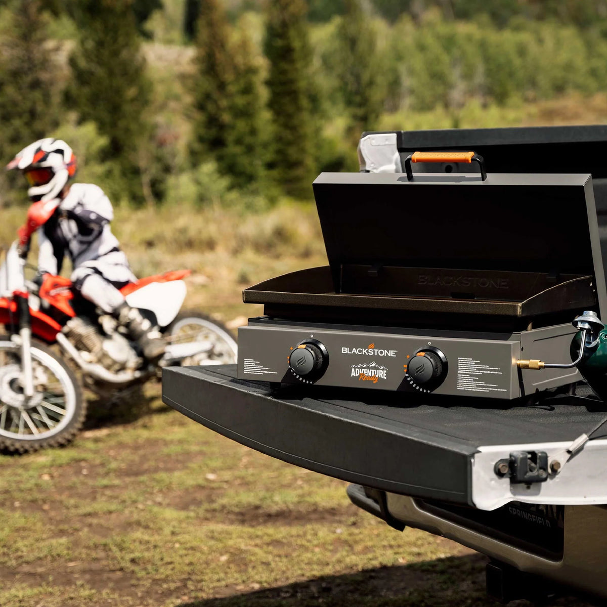 2-Burner 22 Propane Griddle with Hard Cover S396118